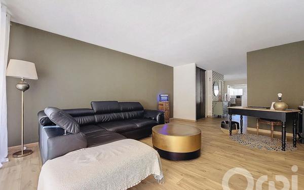 Appartement à vendre    4 pièces • 138,56 m2 Pollestres