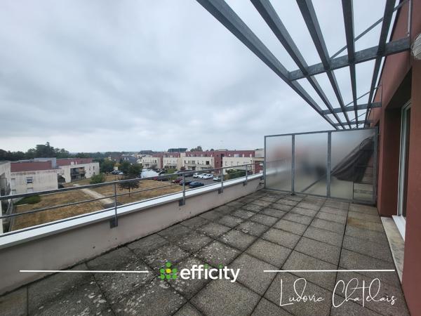 Appartement
         2 pièces
        - 44 m² 156 900 € *