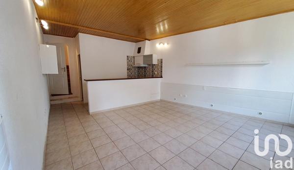 Location maison 1 pièce 33 m² Saint-Gilles