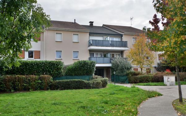 Appartement à vendre    2 pièces • 40 m2 Montévrain