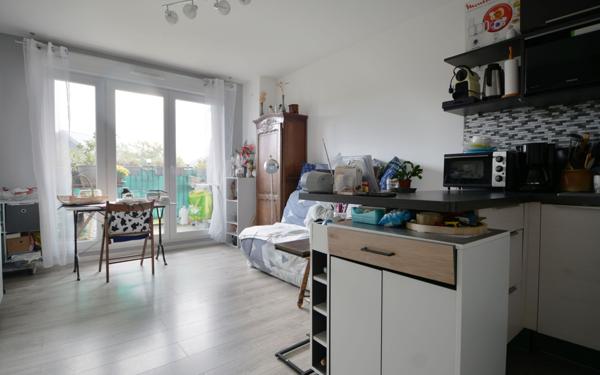 Appartement à vendre    2 pièces • 40 m2 Montévrain