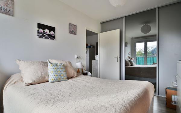 Appartement à vendre    2 pièces • 40 m2 Montévrain