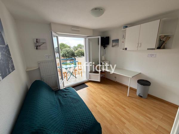 Appartement
         2 pièces
        - 22 m² 129 900 € *