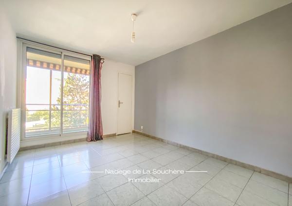 Marseille (13013) Appartement de type 3 avec balcons