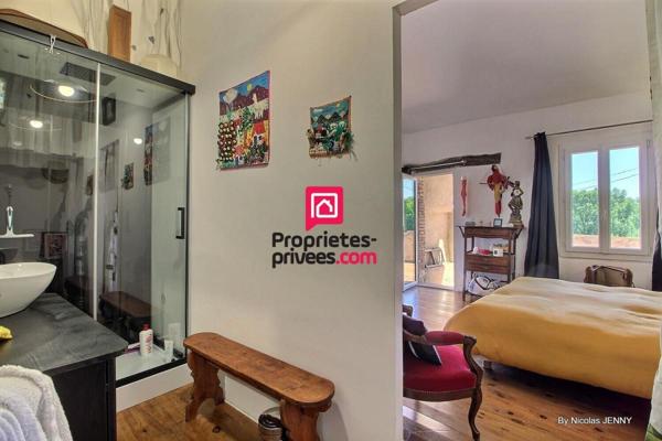 Mas restauré Suze La Rousse 5 pièces 179 m² + Studio 25 m² - 399 000 Euros -