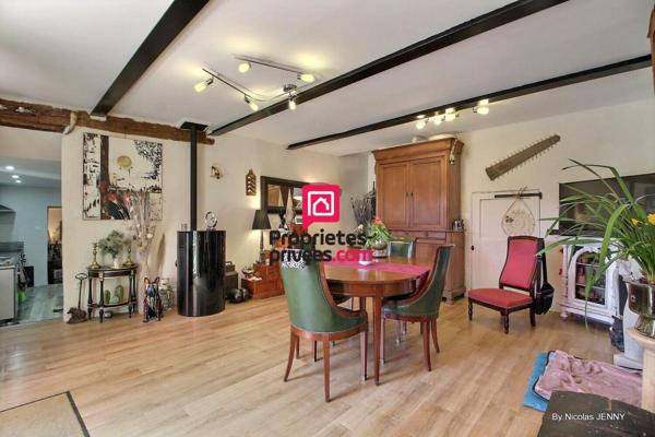 Mas restauré Suze La Rousse 5 pièces 179 m² + Studio 25 m² - 399 000 Euros -