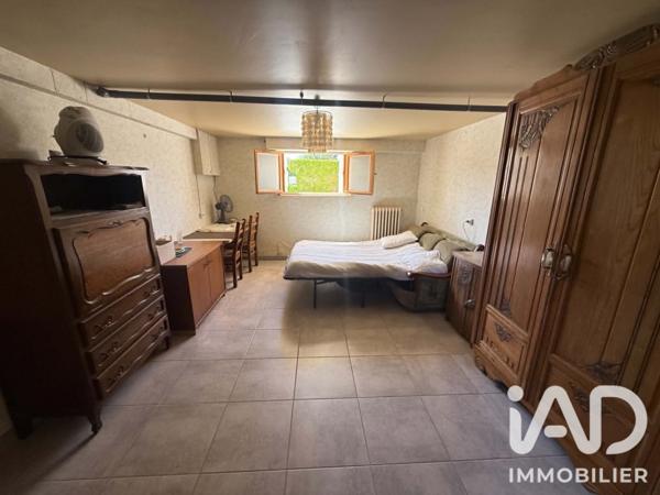 Maison à vendre 5 pièces 132 m² Châtillon-sur-Thouet