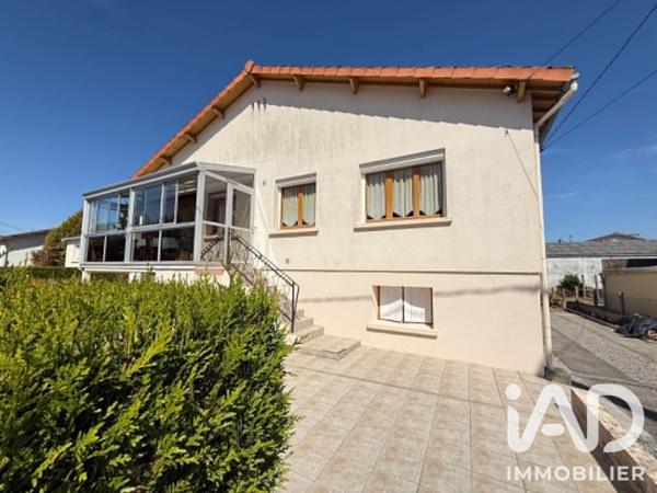 Maison à vendre 5 pièces 132 m² Châtillon-sur-Thouet