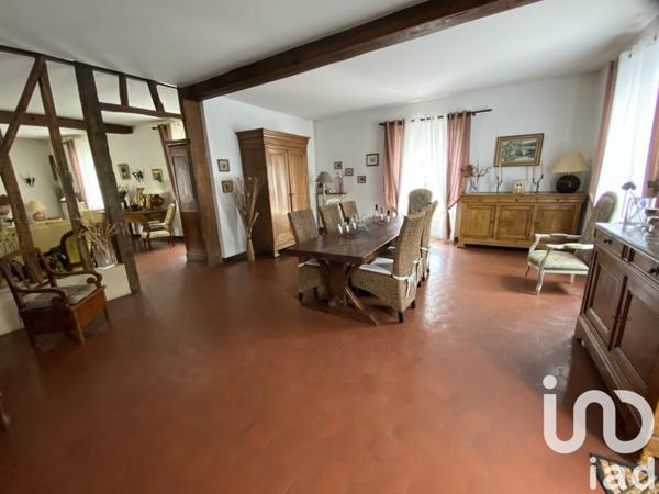 Maison à vendre 8 pièces 266 m² Thivars