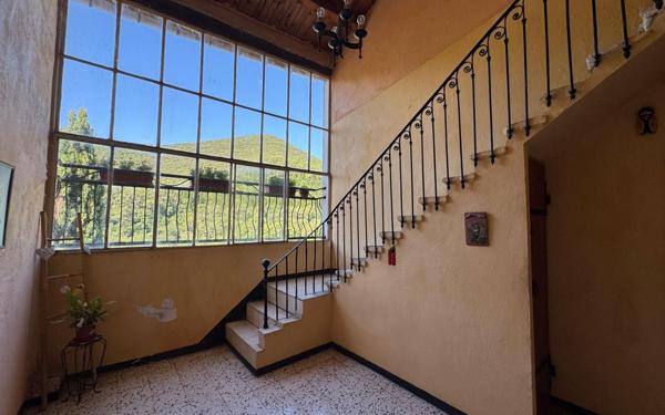 Maison à vendre    6 pièces •  Saint-Jean-de-Valériscle