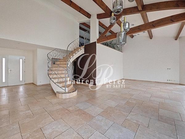 Villa contemporaine avec piscine à Mauguio