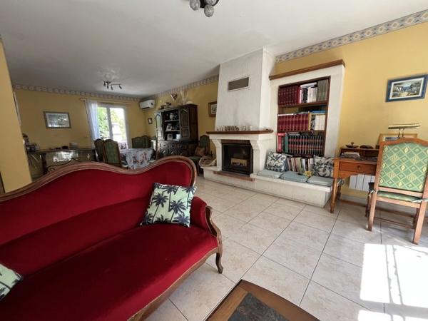 Maison 332 000 € Mèze 4 p 103 m² DPE C