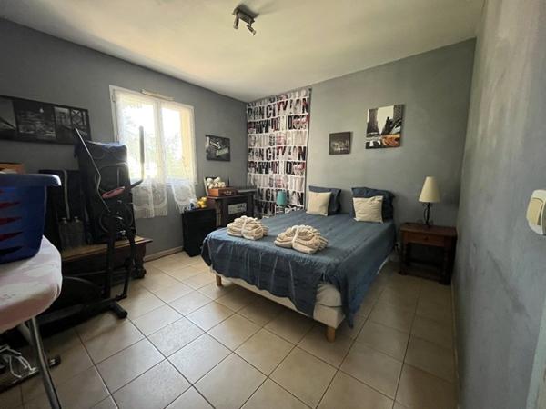 Maison 332 000 € Mèze 4 p 103 m² DPE C