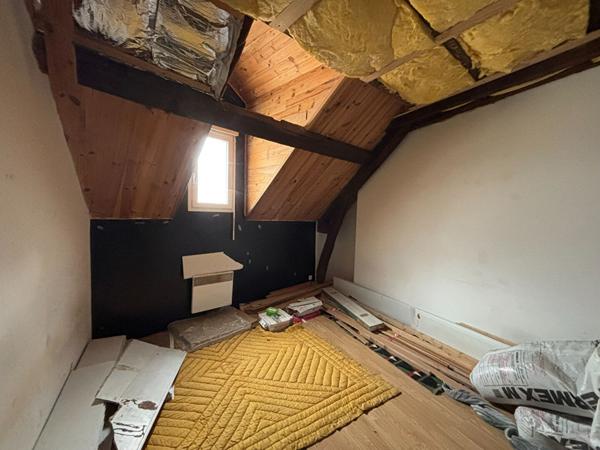 Maison de caractère au Lude 6 Pièces.