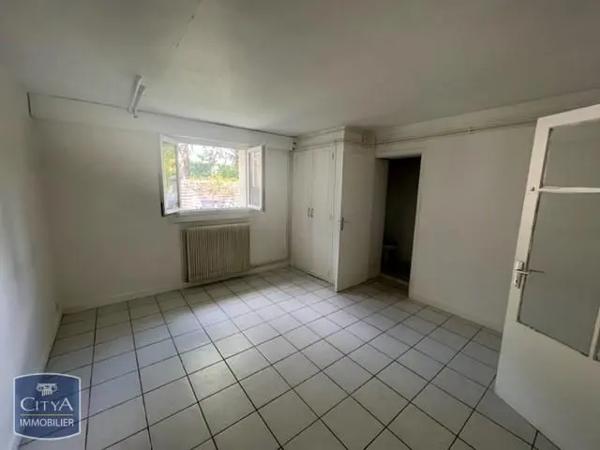 Appartement à louer 3 pièces 61.09m² Agen (47000)