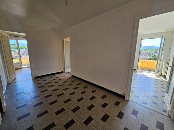 Location Appartement 3 pièces Le Pont-de-Beauvoisin 38480 à la location