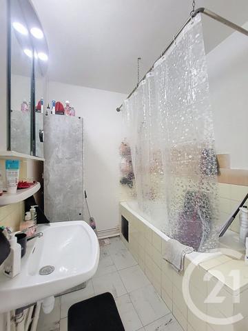 Appartement F2 à vendre  2 pièces - 49,60 m2 MONTBELIARD - 25