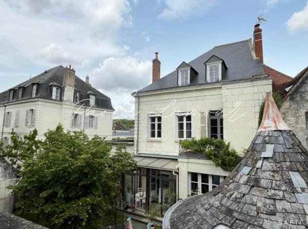 Très belle demeure en centre de Loches