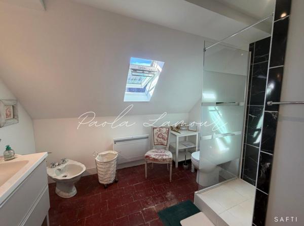 Très belle demeure en centre de Loches