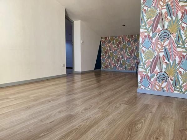 Appartement à louer 580 € CC Montguyon 3 p 60 m² DPE C