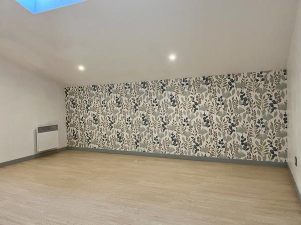 Appartement à louer 580 € CC Montguyon 3 p 60 m² DPE C