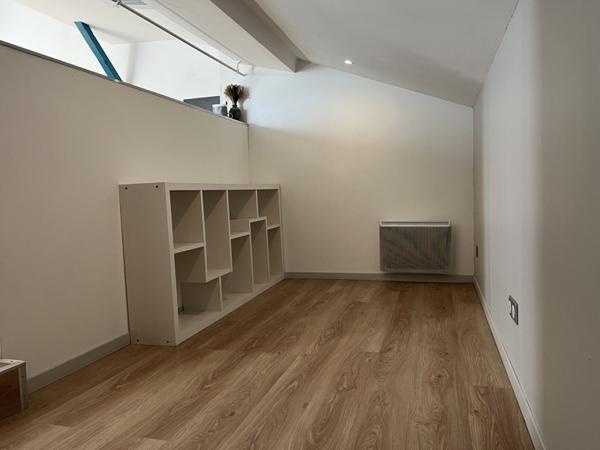 Appartement à louer 580 € CC Montguyon 3 p 60 m² DPE C