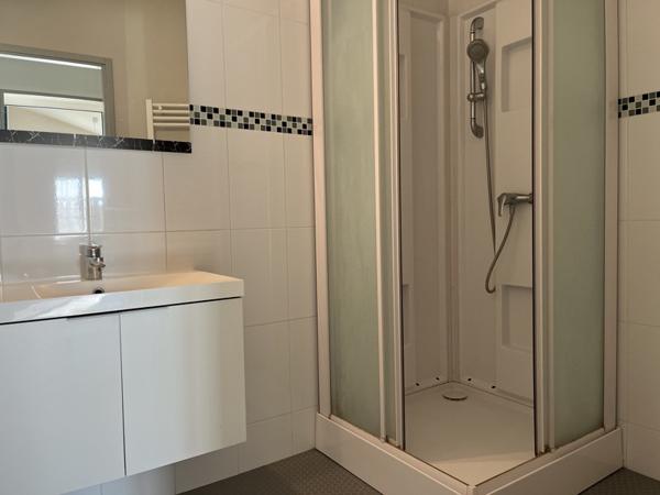 Appartement à louer 580 € CC Montguyon 3 p 60 m² DPE C