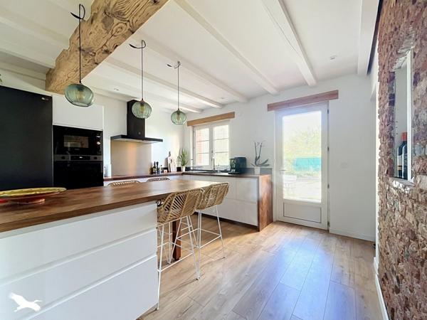 Maison 399 000 € Gaillac 7 p 200 m² DPE D