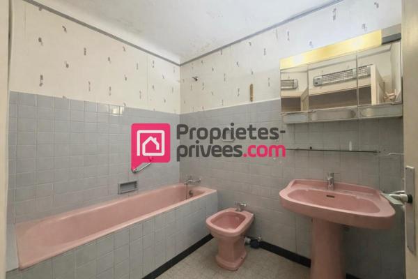 Appartement traversant Grasse Carnot 4 pièces 75 m2, 2 balcons, à rénover