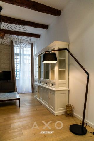 EXCLUSIVITE - AIX-EN-PROVENCE - CENTRE-VILLE HISTORIQUE - APPARTEMENT BOURGEOIS - T3 - 2 ACCES - IDEAL PROFESSIONS LIBERALES - COUR - CAVE - 520 000€