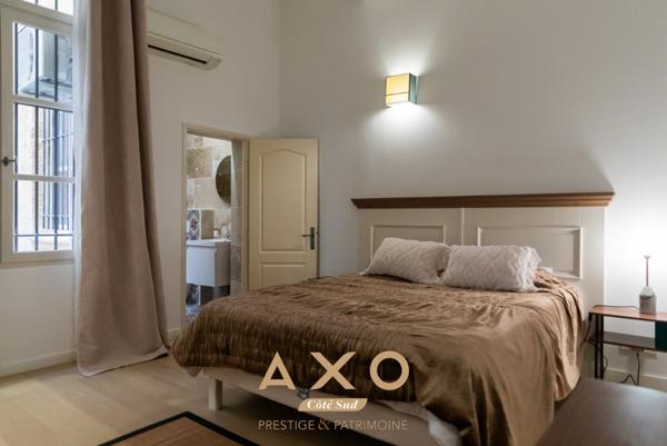 EXCLUSIVITE - AIX-EN-PROVENCE - CENTRE-VILLE HISTORIQUE - APPARTEMENT BOURGEOIS - T3 - 2 ACCES - IDEAL PROFESSIONS LIBERALES - COUR - CAVE - 520 000€