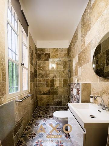 EXCLUSIVITE - AIX-EN-PROVENCE - CENTRE-VILLE HISTORIQUE - APPARTEMENT BOURGEOIS - T3 - 2 ACCES - IDEAL PROFESSIONS LIBERALES - COUR - CAVE - 520 000€