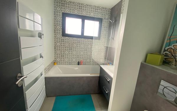 Maison à vendre    4 pièces • 100 m2 Gujan-Mestras