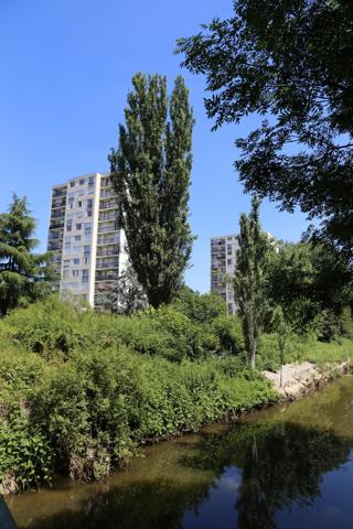 Beau 4 pièces de 82 m² dans résidence standing avec parc paysagé, tennis et piscine privative
