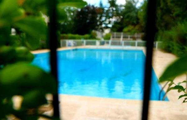 Beau 4 pièces de 82 m² dans résidence standing avec parc paysagé, tennis et piscine privative