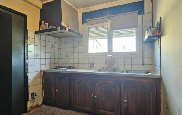 Vente Maison de ville Avec jardin et garage à rafraîchir Aiguillon   