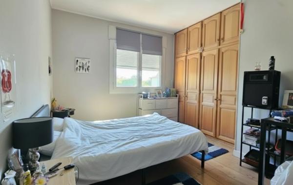 Vente Maison de ville Avec jardin et garage à rafraîchir Aiguillon   