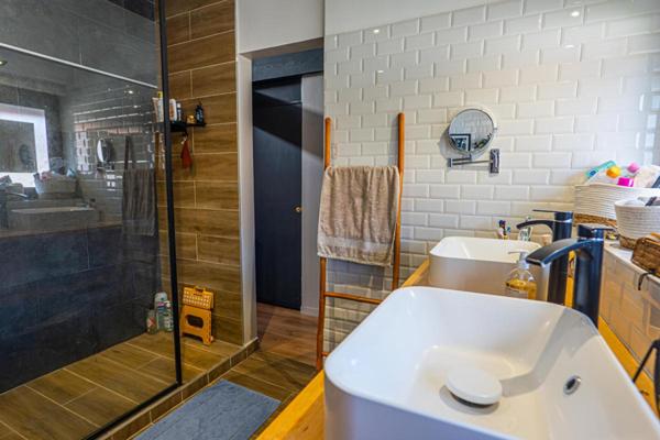 Appartement de standing Perpignan 4 pièce(s) 84.58 m2