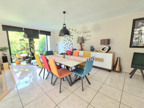 Maison à vendre 10 pièces de 293 m²