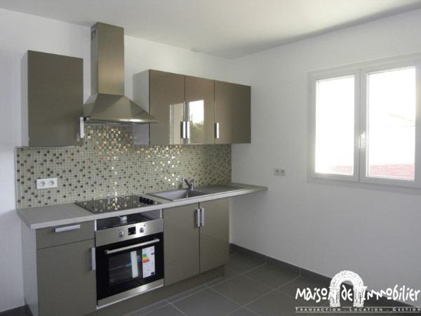 Location Appartement avec terrasse et parking - 2 chambres - 65m² - COGNAC