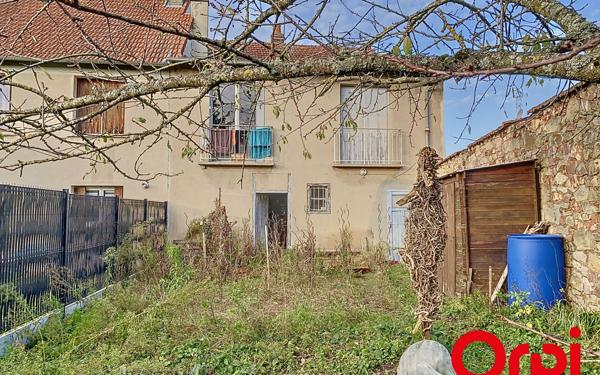 Maison à vendre    3 pièces • 62,23 m2 Commentry