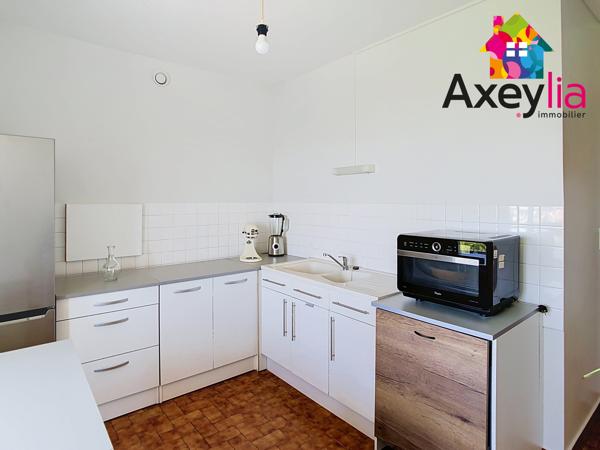 A VENDRE - ROANNE - APPARTEMENT PLEIN CENTRE AVEC VUE DEGAGEE