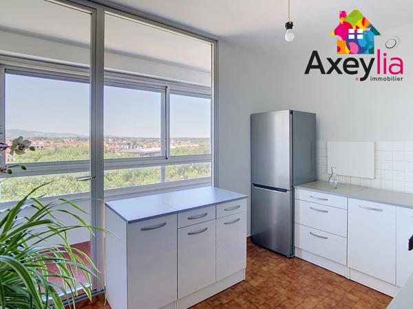 A VENDRE - ROANNE - APPARTEMENT PLEIN CENTRE AVEC VUE DEGAGEE