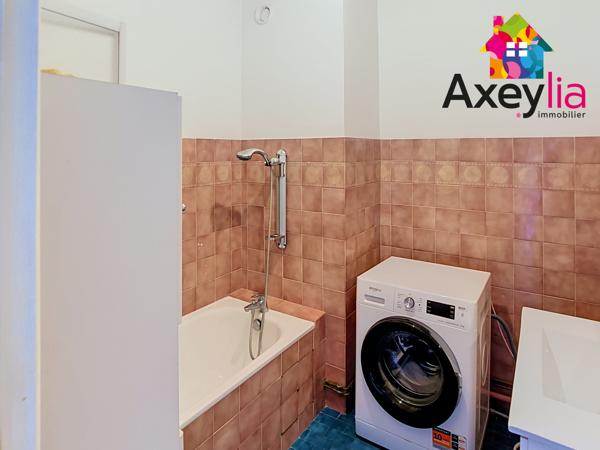 A VENDRE - ROANNE - APPARTEMENT PLEIN CENTRE AVEC VUE DEGAGEE