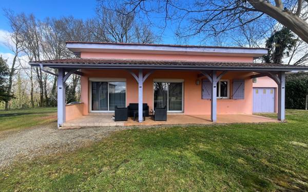 Maison à vendre    3 pièces •  Mugron