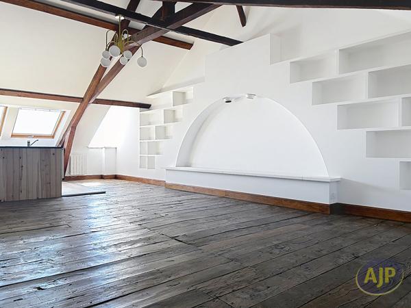 Appartement à louer Chateaubriant : 3 pièces, 86m² avec 2 chambre(s) à 770€ - AJP Immobilier Châteaubriant