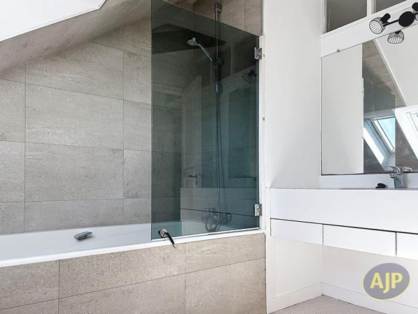 Appartement à louer Chateaubriant : 3 pièces, 86m² avec 2 chambre(s) à 770€ - AJP Immobilier Châteaubriant
