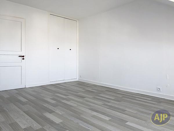 Appartement à louer Chateaubriant : 3 pièces, 86m² avec 2 chambre(s) à 770€ - AJP Immobilier Châteaubriant