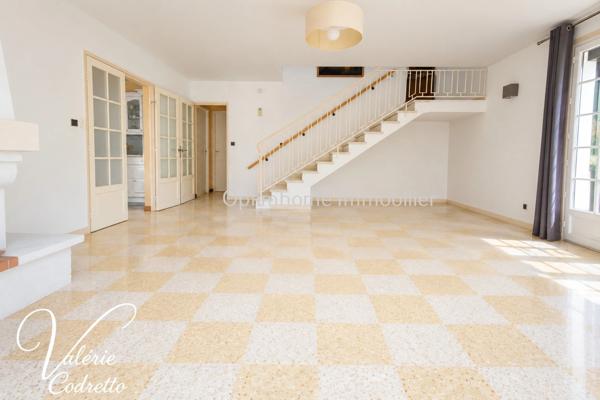 Villa 4 chambres à vendre à La Garde (83) 125 m² – Jardin, garage et combles aménagés