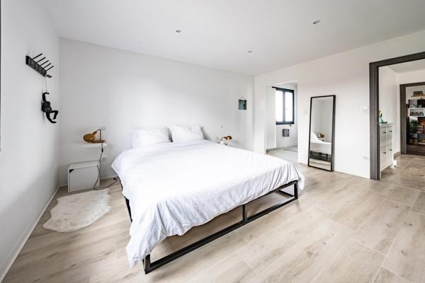 Maison à vendre 6 pièces GENLIS (21)